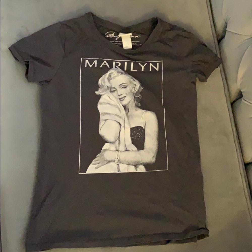 Marilyn monroe H & M Shirt💎